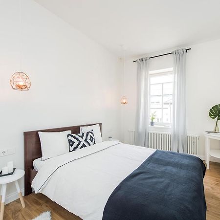 Stylish Apartment In The Heart Of Kaunas Old Town Экстерьер фото