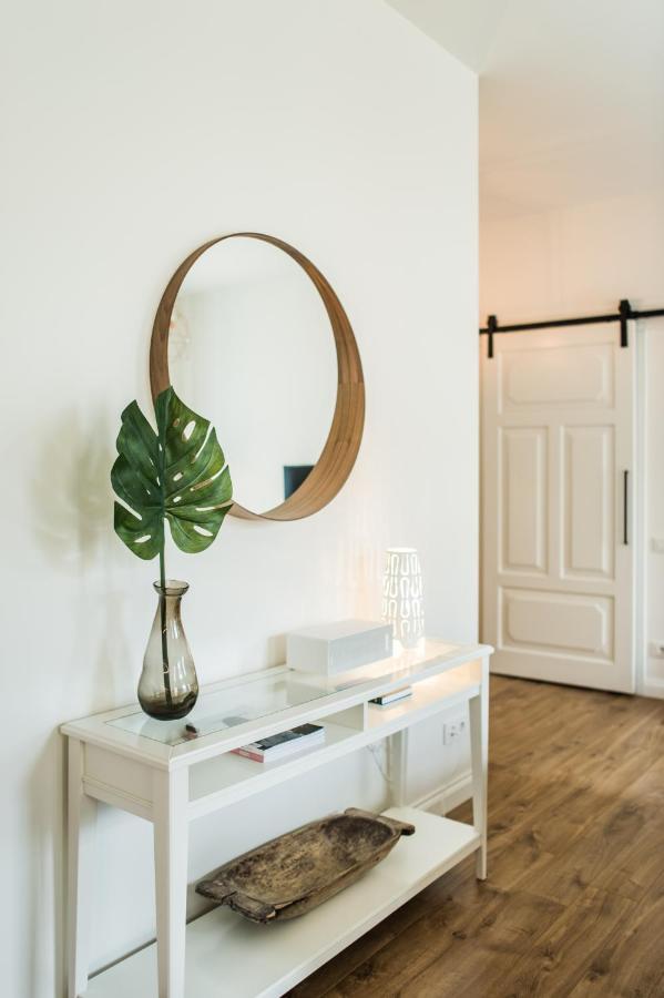 Stylish Apartment In The Heart Of Kaunas Old Town Экстерьер фото